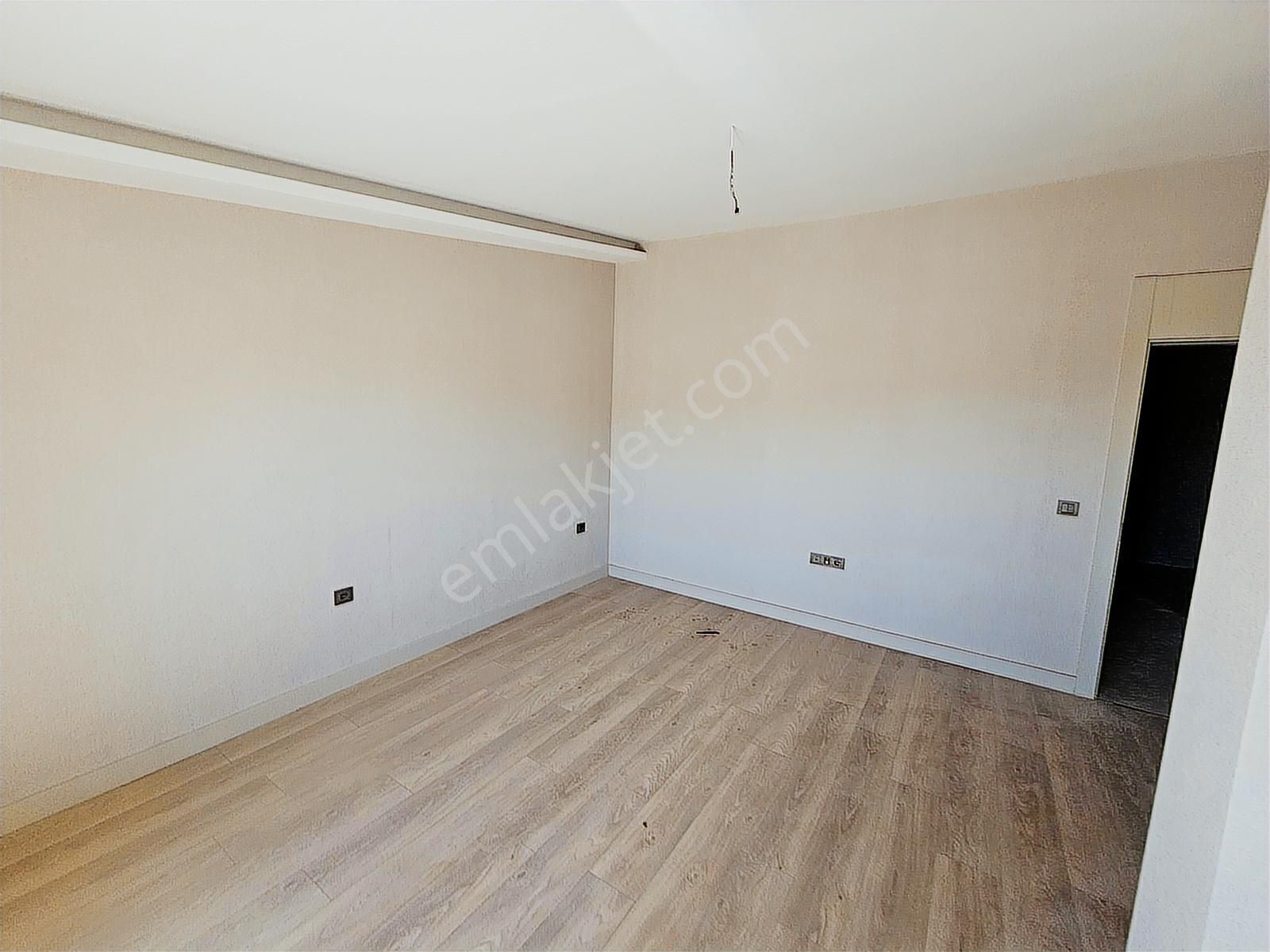 Şimşek Emlak'tan Dikmen Mimar Cd. Yeni Bina 110 M2 3+1 Dubleks - Görsel 12