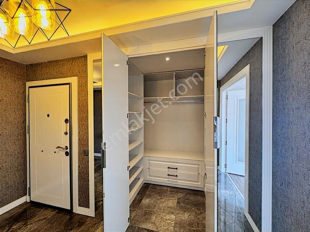 Erdemli Tapu Caddesinde 4+1 Ultra Lüks Kapalı Otoparklı Daire - Görsel 2