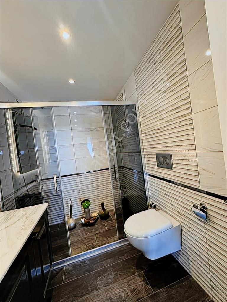 Erdemli Tapu Caddesinde 4+1 Ultra Lüks Kapalı Otoparklı Daire - Görsel 33