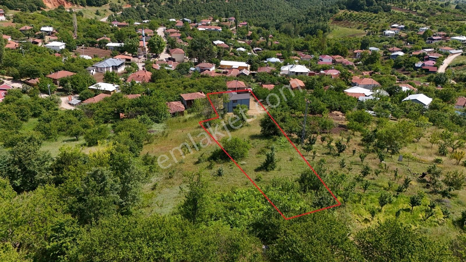 İznik Sarıağıl'da 1689 M2 Arsa İçerisine Yapılmış 150m2 Ahşap Ev - Görsel 2