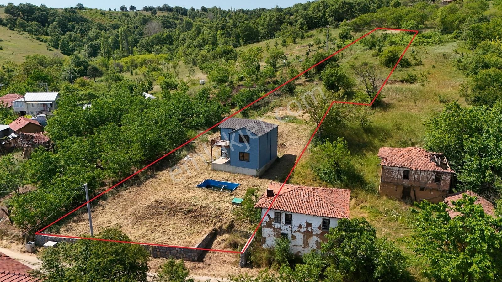 İznik Sarıağıl'da 1689 M2 Arsa İçerisine Yapılmış 150m2 Ahşap Ev - Görsel 32