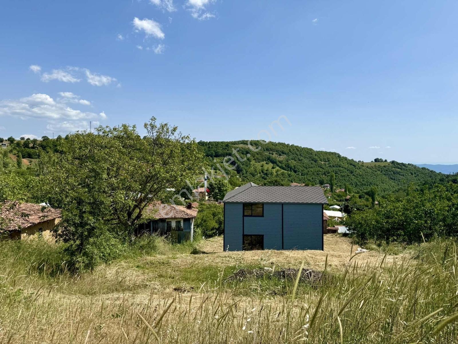 İznik Sarıağıl'da 1689 M2 Arsa İçerisine Yapılmış 150m2 Ahşap Ev - Görsel 25