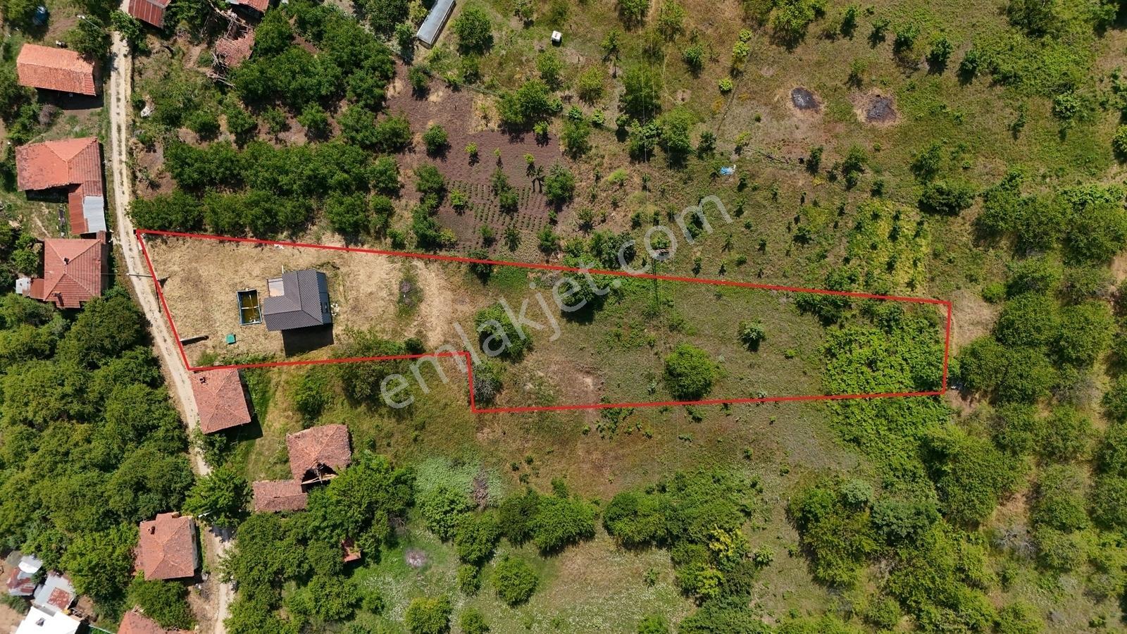 İznik Sarıağıl'da 1689 M2 Arsa İçerisine Yapılmış 150m2 Ahşap Ev - Görsel 32
