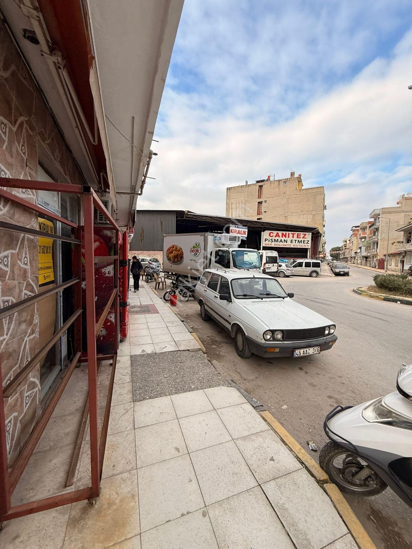 Manisa Alaşehir Alper Gayrimenkulden İstiklal Caddesinde Harika Konumda Dükkan - Görsel 9