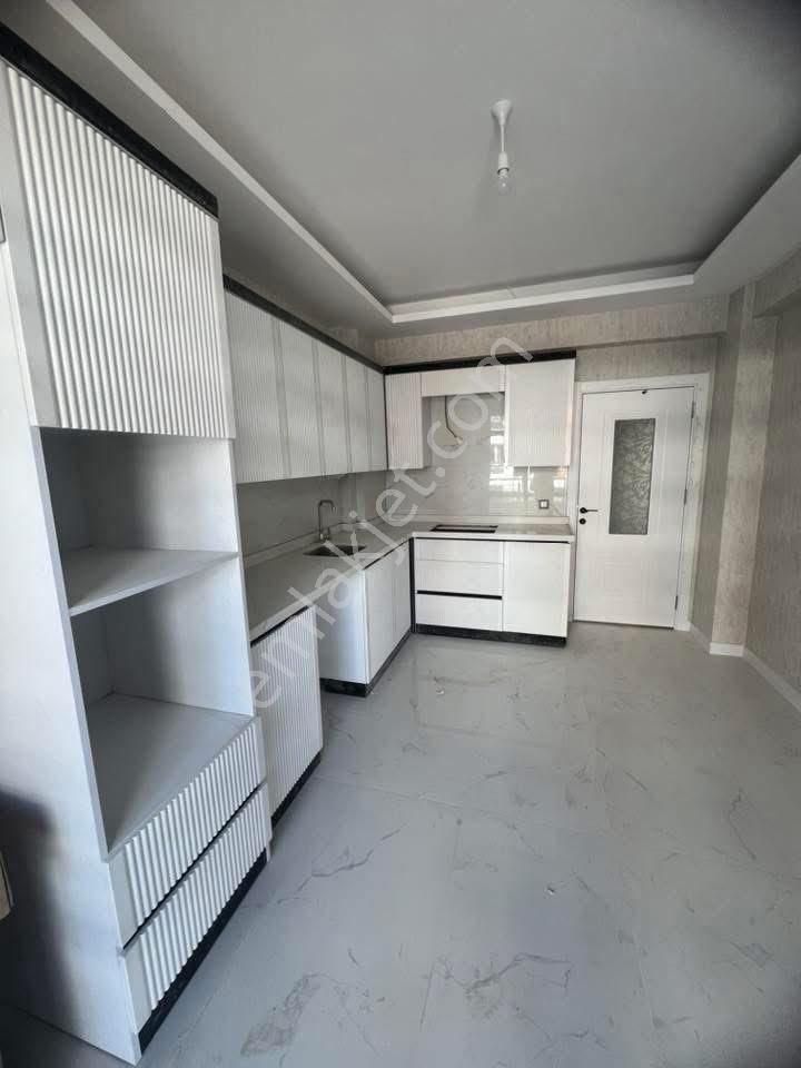 Meram Uluğbey Mahallesi Gürhan Gayrimenkulden Satılık Ultra Lüks 3+1 Daireler - Görsel 3