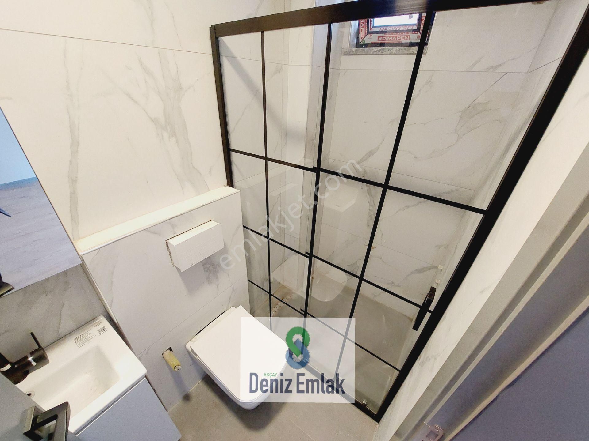 Denizden Akçayda Öncephe Ebeveyn Banyolu Satılık 2+1 Daire. - Görsel 24