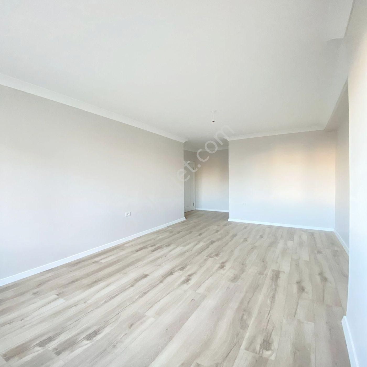 Pusula Yapı'dan Adil Mahallesi'nde Çift Balkonlu Geniş 2+1 Daire - Görsel 9