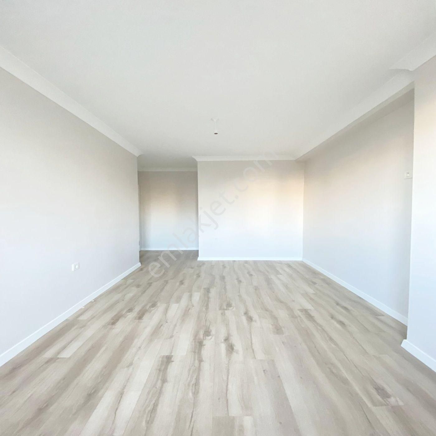 Pusula Yapı'dan Adil Mahallesi'nde Çift Balkonlu Geniş 2+1 Daire - Görsel 7