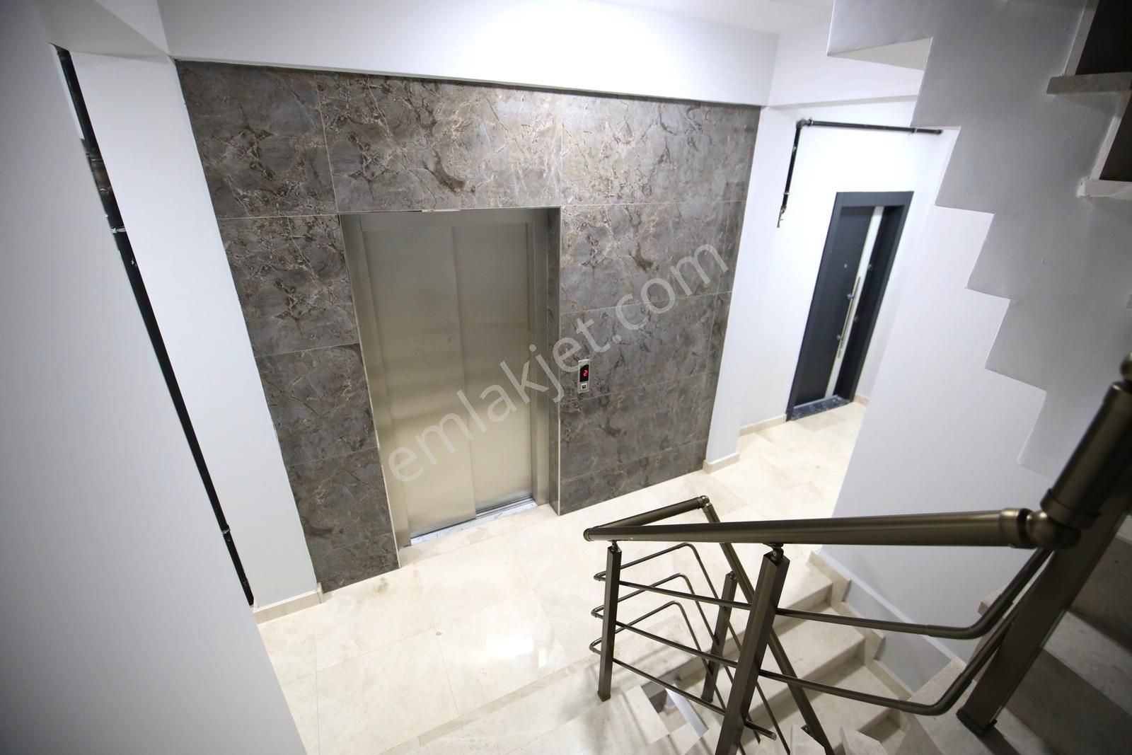 Tuzla Sahilinde Denize Sıfır Full Deniz Manzaralı 4+1 Dubleks - Görsel 22