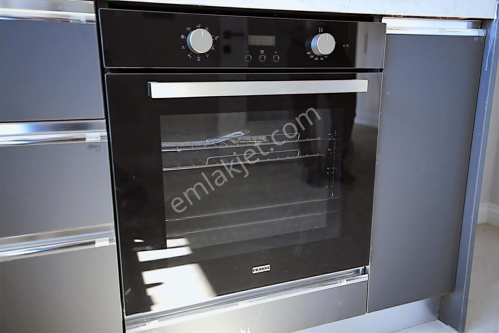 Tuzla Sahilinde Denize Sıfır Full Deniz Manzaralı 4+1 Dubleks - Görsel 31