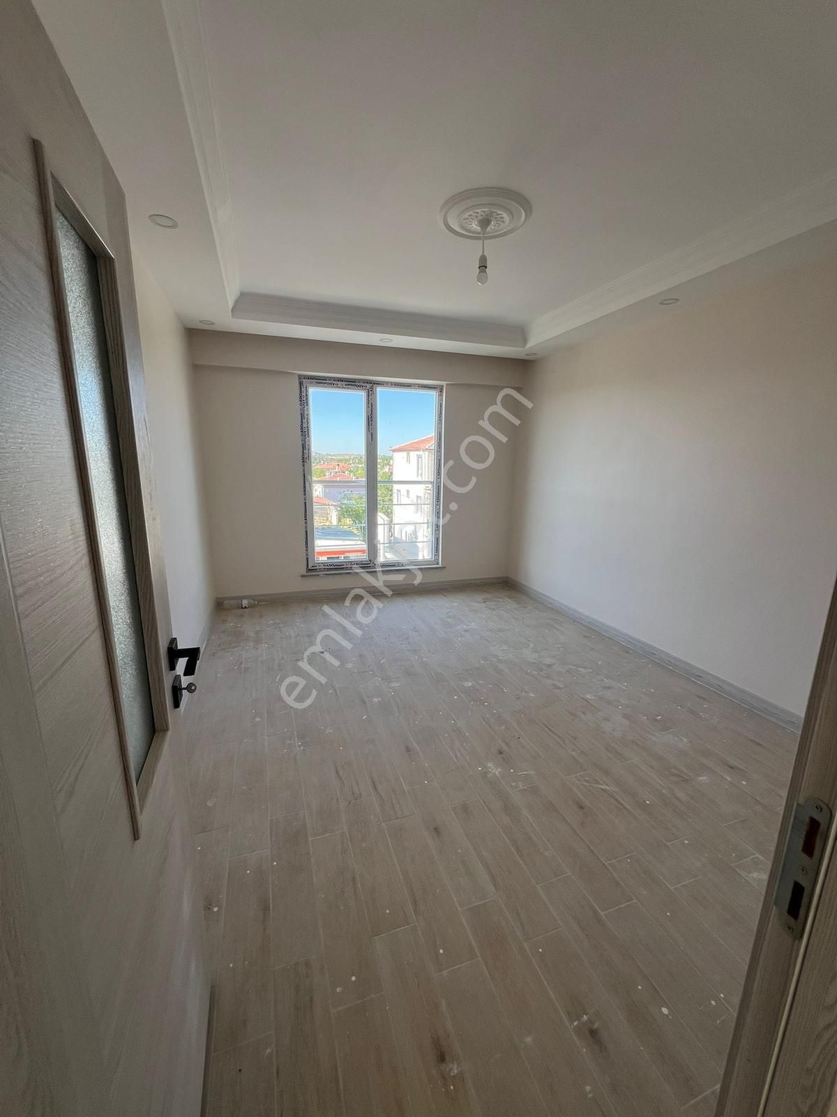 Karapınar Cumhuriyet Mahallesi Satılık Ara Kat 2+1 Sıfır Daire - Görsel 3