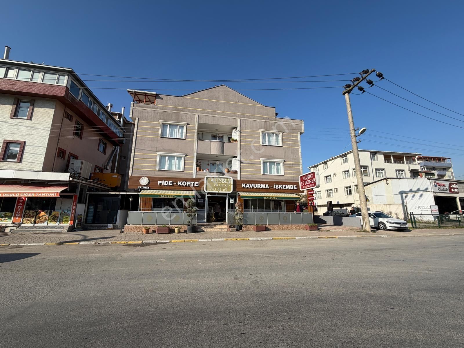 Kocaeli Çayırova'da İşlek Caddede Devren Kiralık Restoran