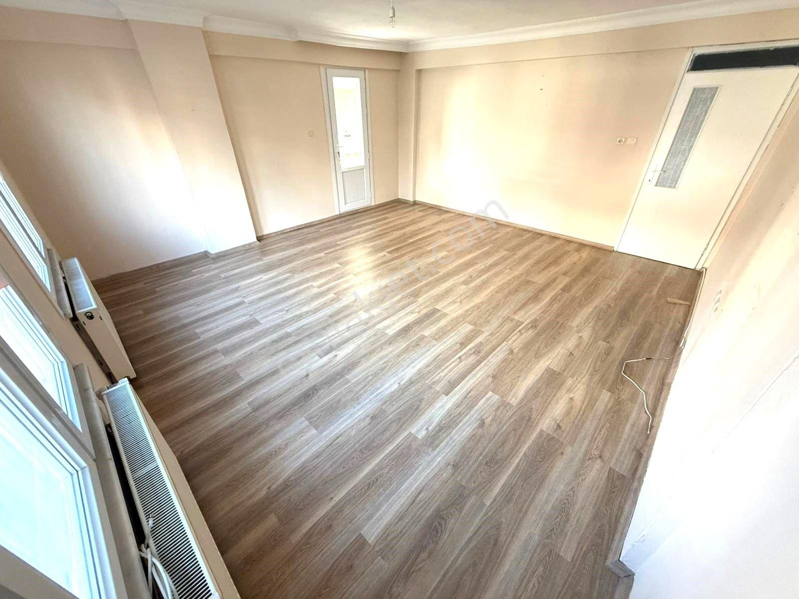 𝄞melodi'den Altınkum'da Ön Cephe Otoparklı Ayrı Mutfaklı Asansörlü 3+1 Kiralık Daire - Görsel 16