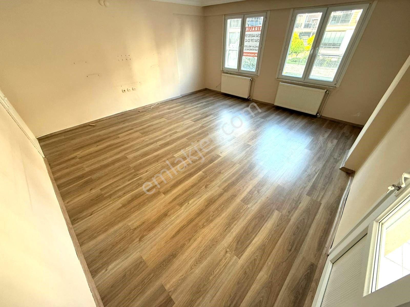 𝄞melodi'den Altınkum'da Ön Cephe Otoparklı Ayrı Mutfaklı Asansörlü 3+1 Kiralık Daire - Görsel 12