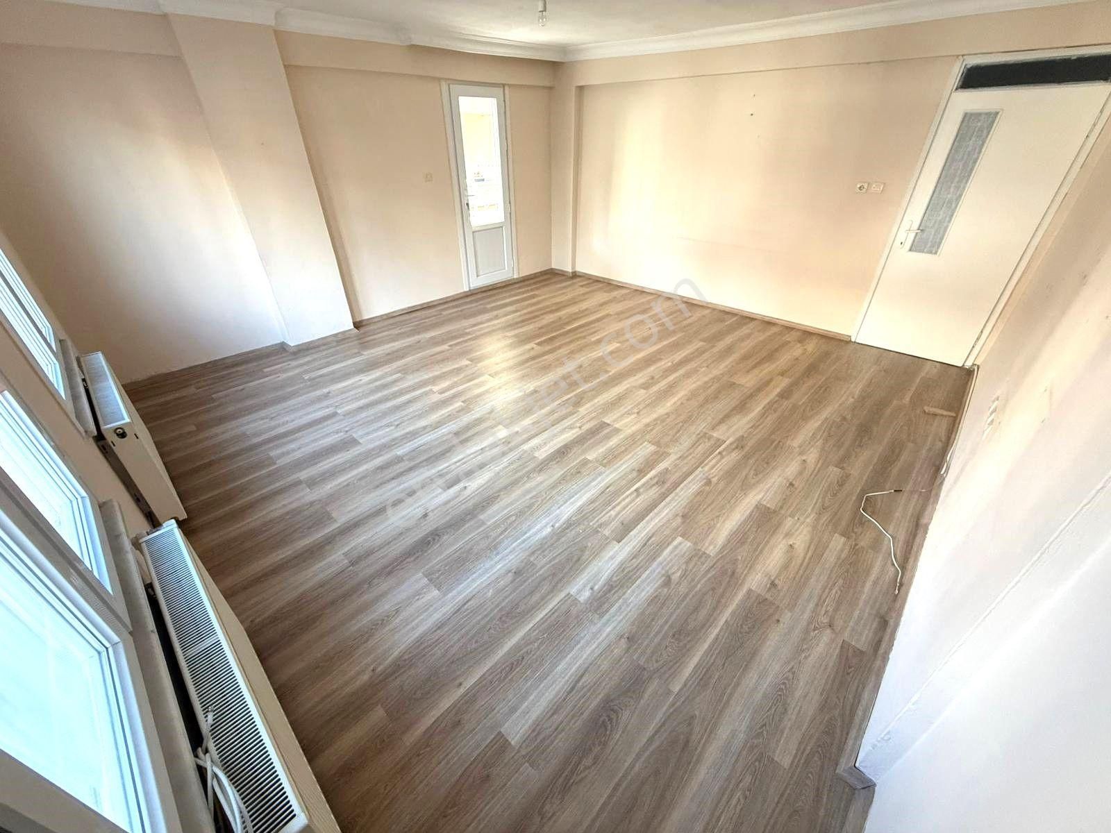 𝄞melodi'den Altınkum'da Ön Cephe Otoparklı Ayrı Mutfaklı Asansörlü 3+1 Kiralık Daire - Görsel 23