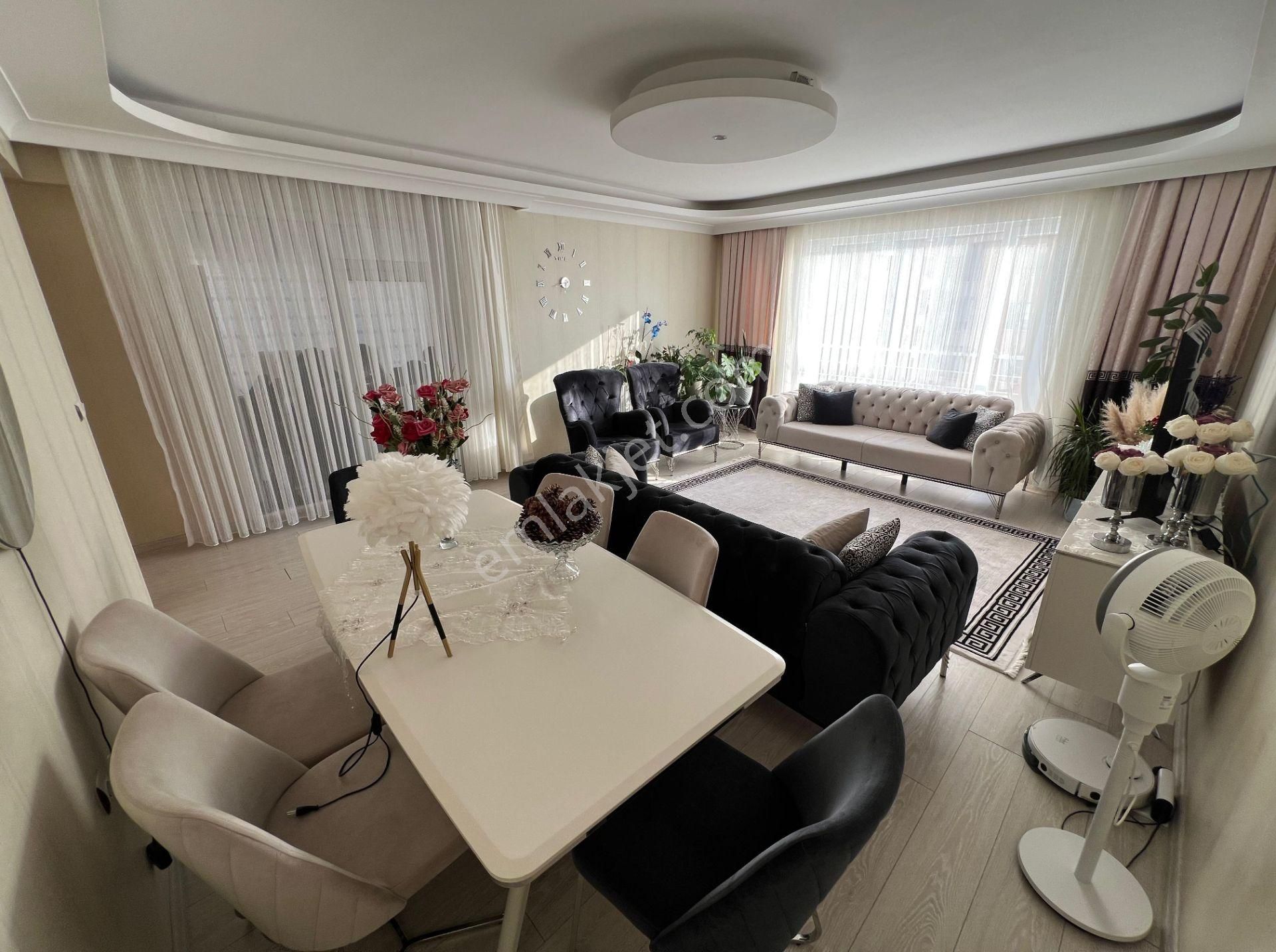 Cihandan Çiğdemtepe Mah Selim Cadde Yakını 3+1 Satlık Daire