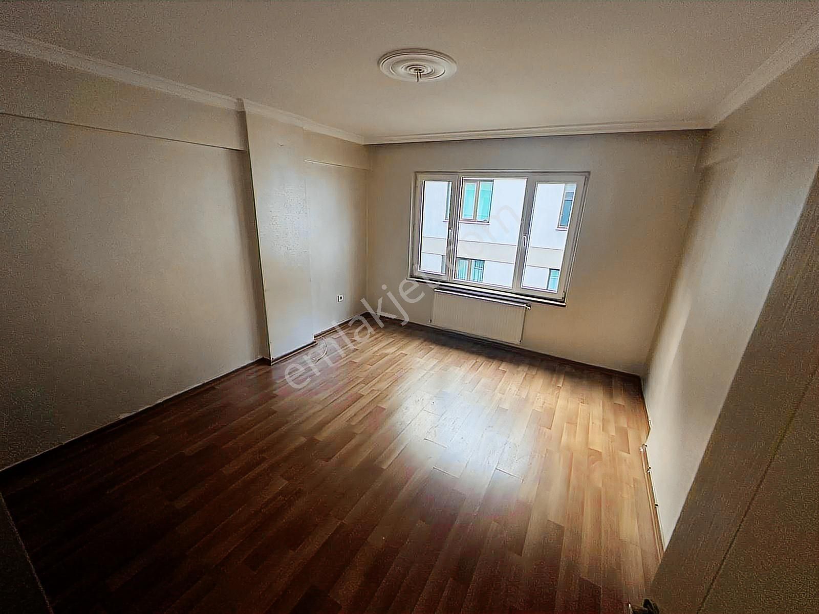 Fethiye Mahallesi Merkezi Konumda Kiralık Geniş Ferah Daire - Görsel 19