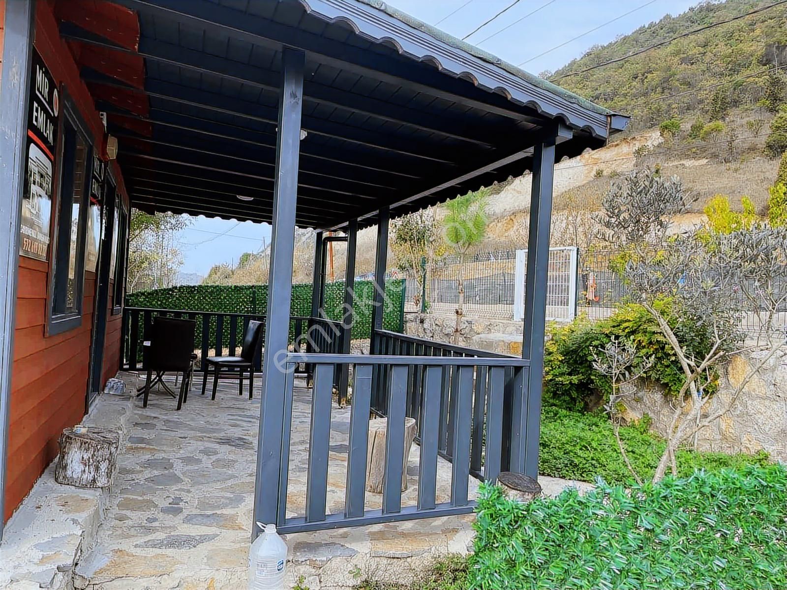 Şahane Lokasyon 1610 M2 Arsa Üstünde Bahçeli Müstakil Ev+ofis - Görsel 24