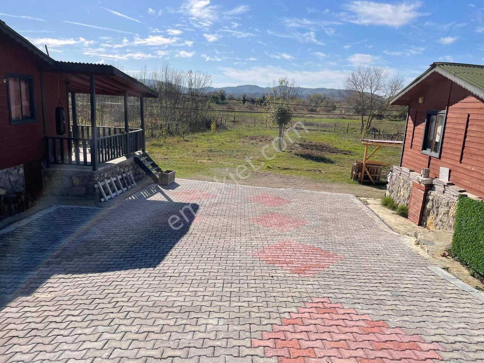 Şahane Lokasyon 1610 M2 Arsa Üstünde Bahçeli Müstakil Ev+ofis - Görsel 12