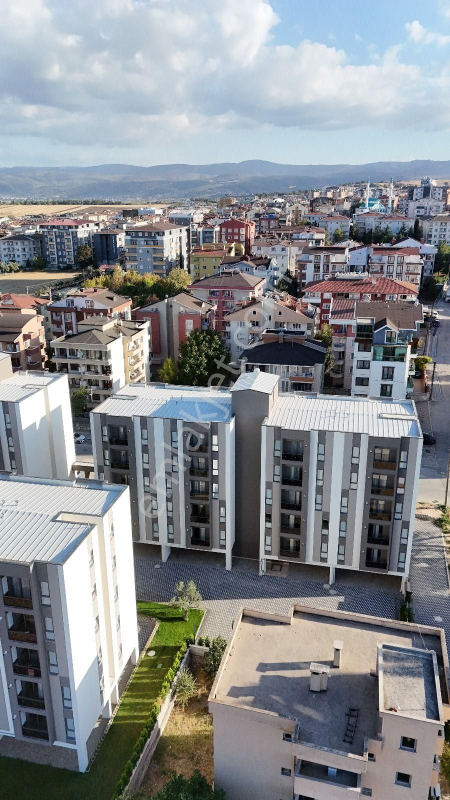 Bahar'dan Görükle'de Sıfır Lüks Sitede Arakat 1+1 Eşyalı Daire - Görsel 35