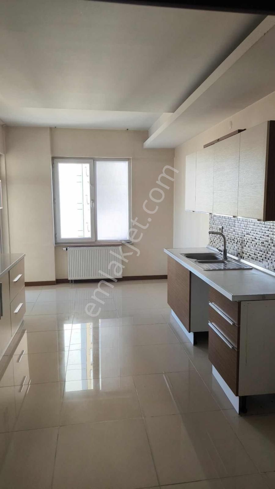 Tried - Hulusi Akar Bulvarı Üzerinde Geniş 3+1 Lüks Daire - Görsel 16