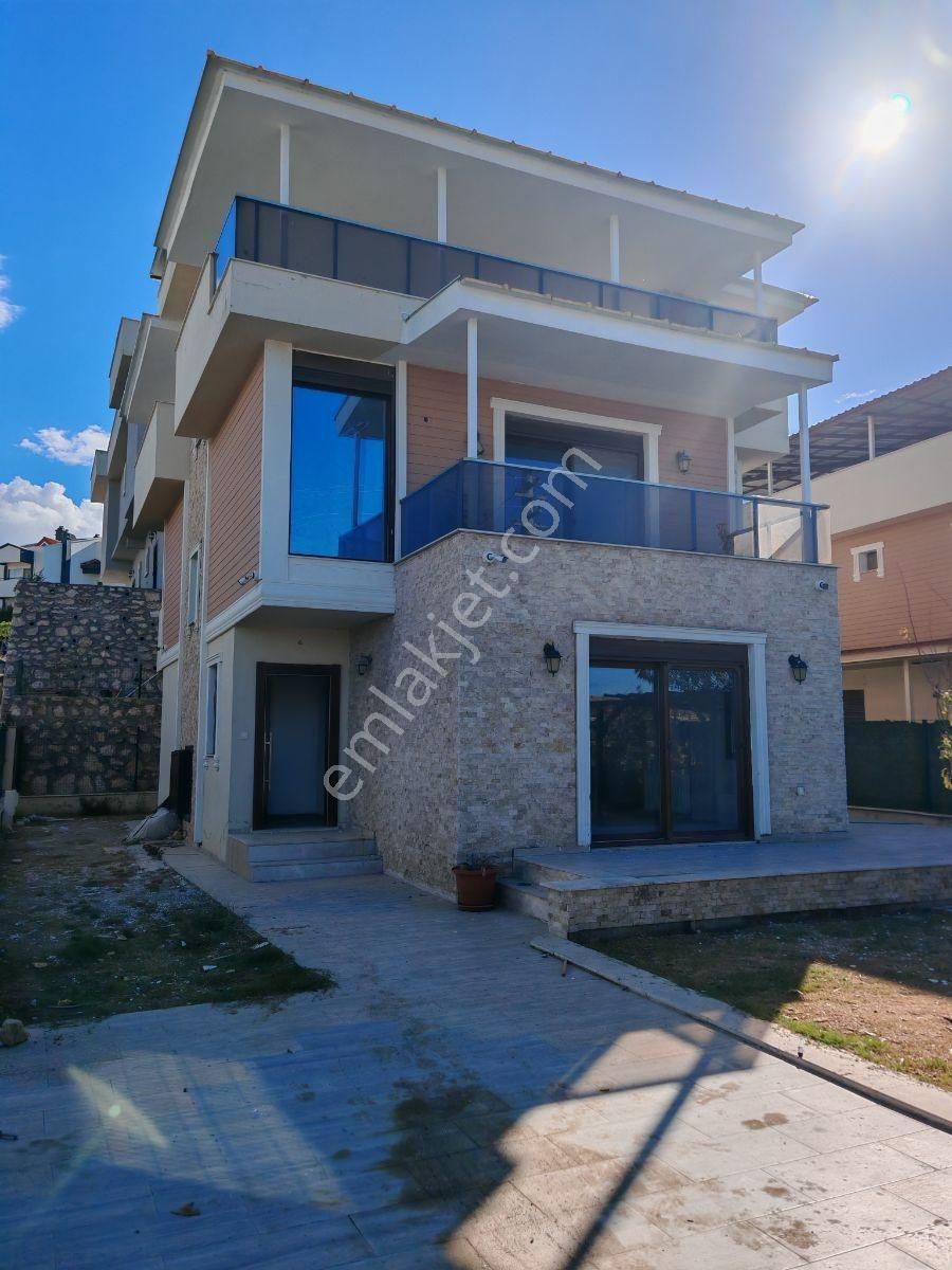 Smart Twins'den Satılık, Müstakil, 5+1 Villa, 8 Yaşında... - Görsel 11