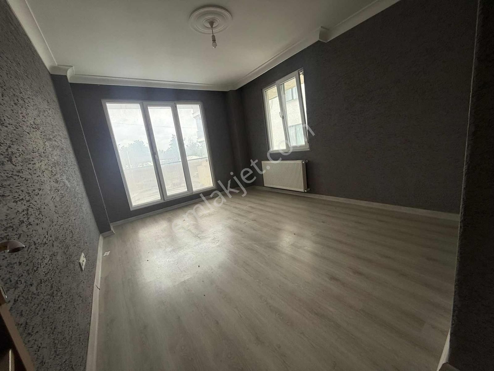 Çekmeköy Çatalmeşede Merkezi Konumda Yüksek Giriş 1+1 Daire - Görsel 15