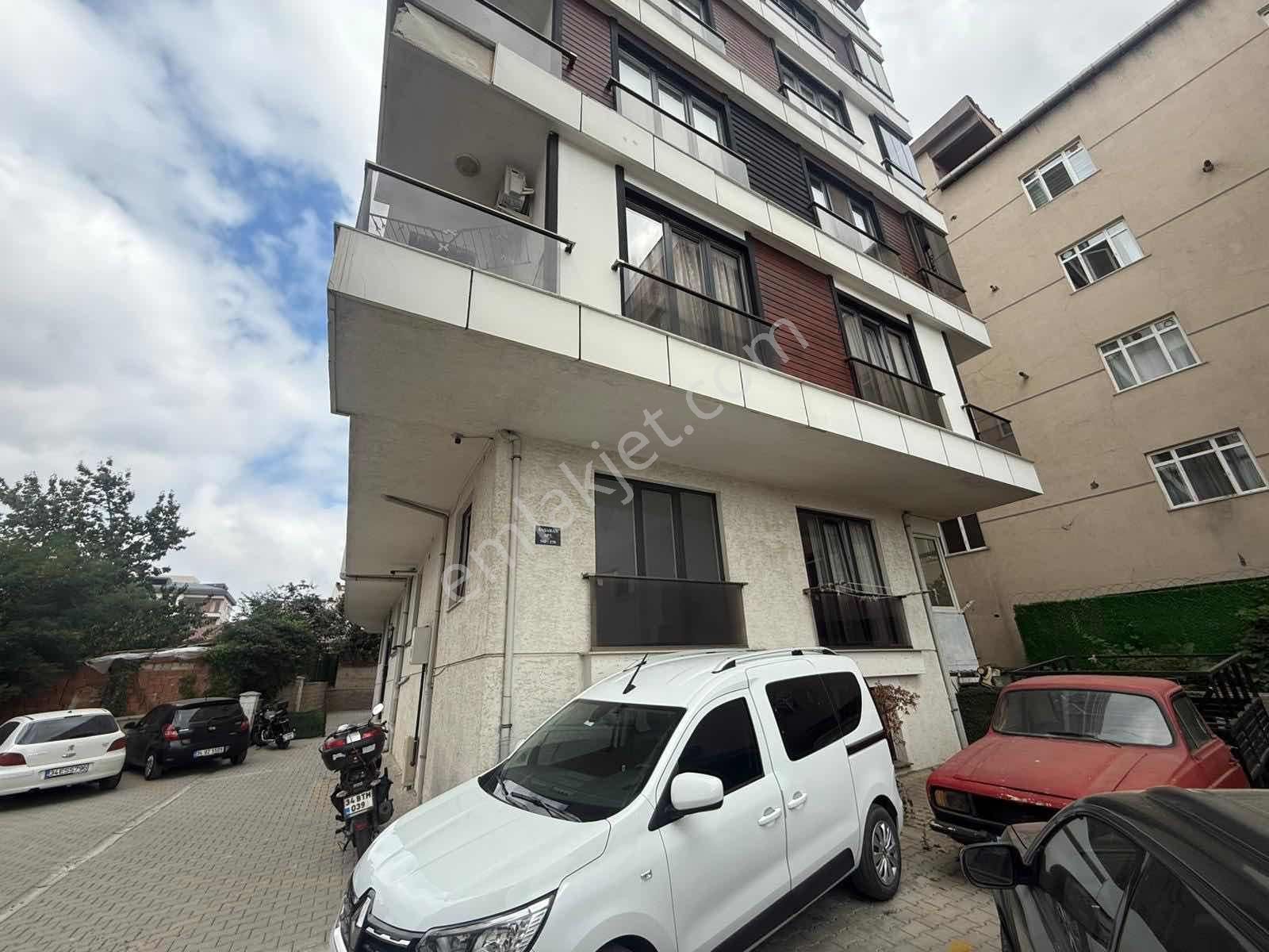 Çekmeköy Çatalmeşede Merkezi Konumda Yüksek Giriş 1+1 Daire - Görsel 5