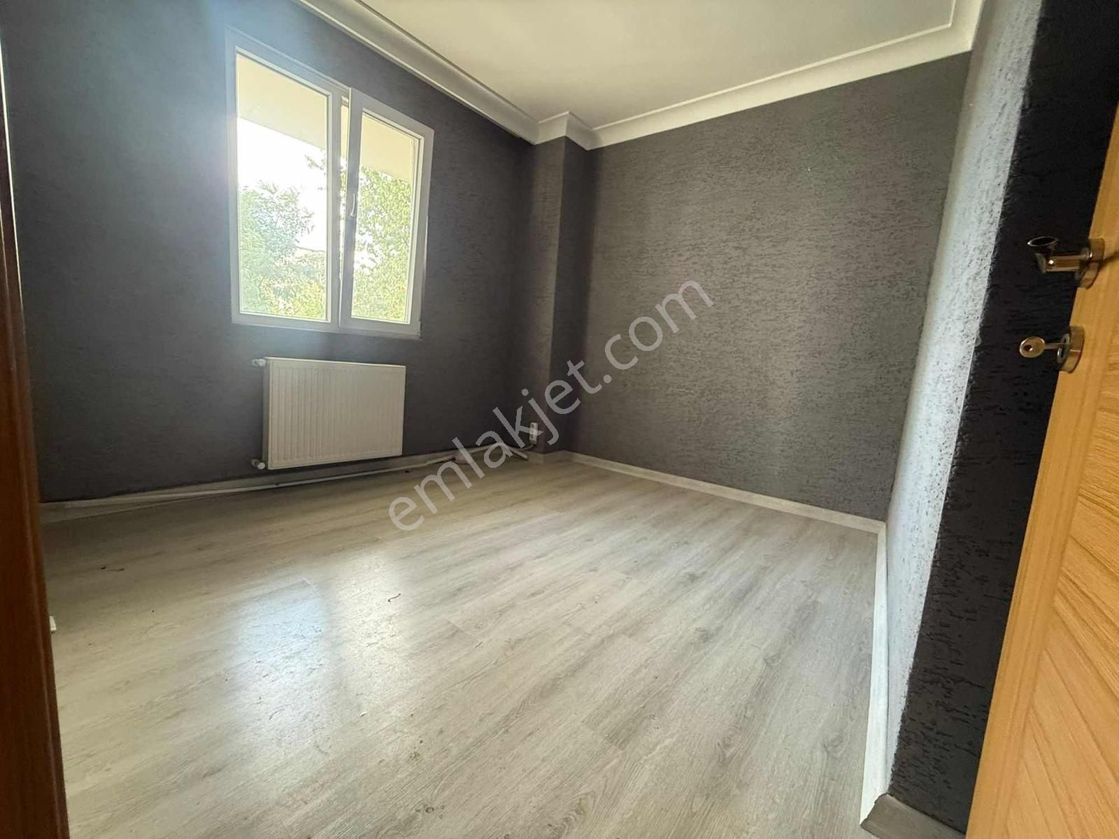 Çekmeköy Çatalmeşede Merkezi Konumda Yüksek Giriş 1+1 Daire - Görsel 14