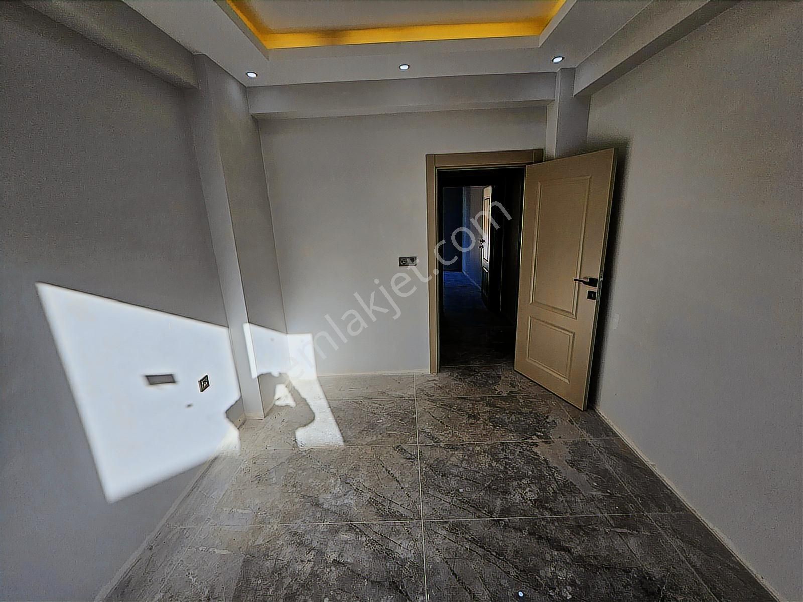 Serdivan 32 Evler De Bol Ekstralı Kaçırılmayacak Fırsat Daire - Görsel 13