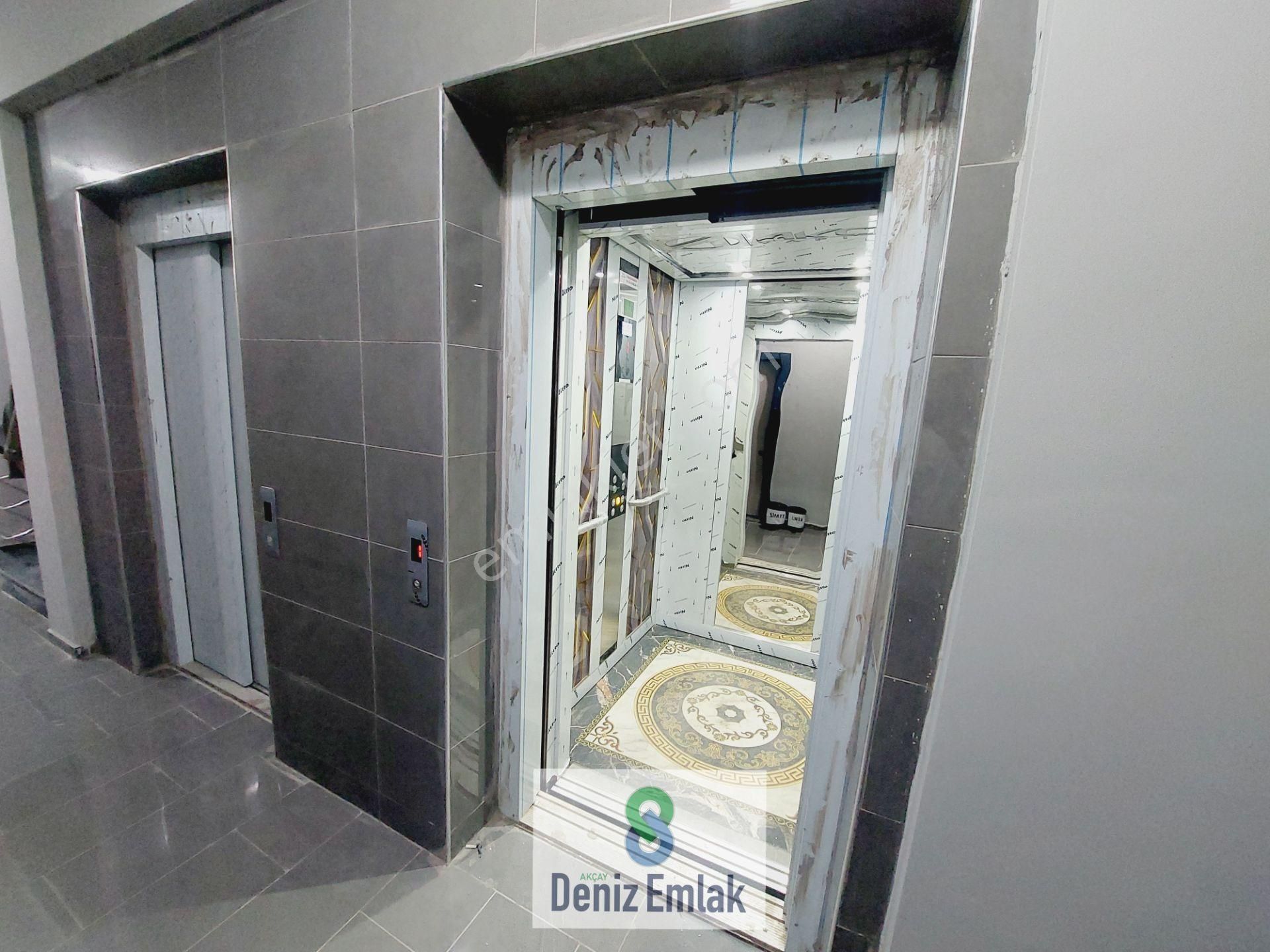 Denizden Akçayda Lüx Dizayn Edilmiş Satılık 2+1 Dublex Daire. - Görsel 18