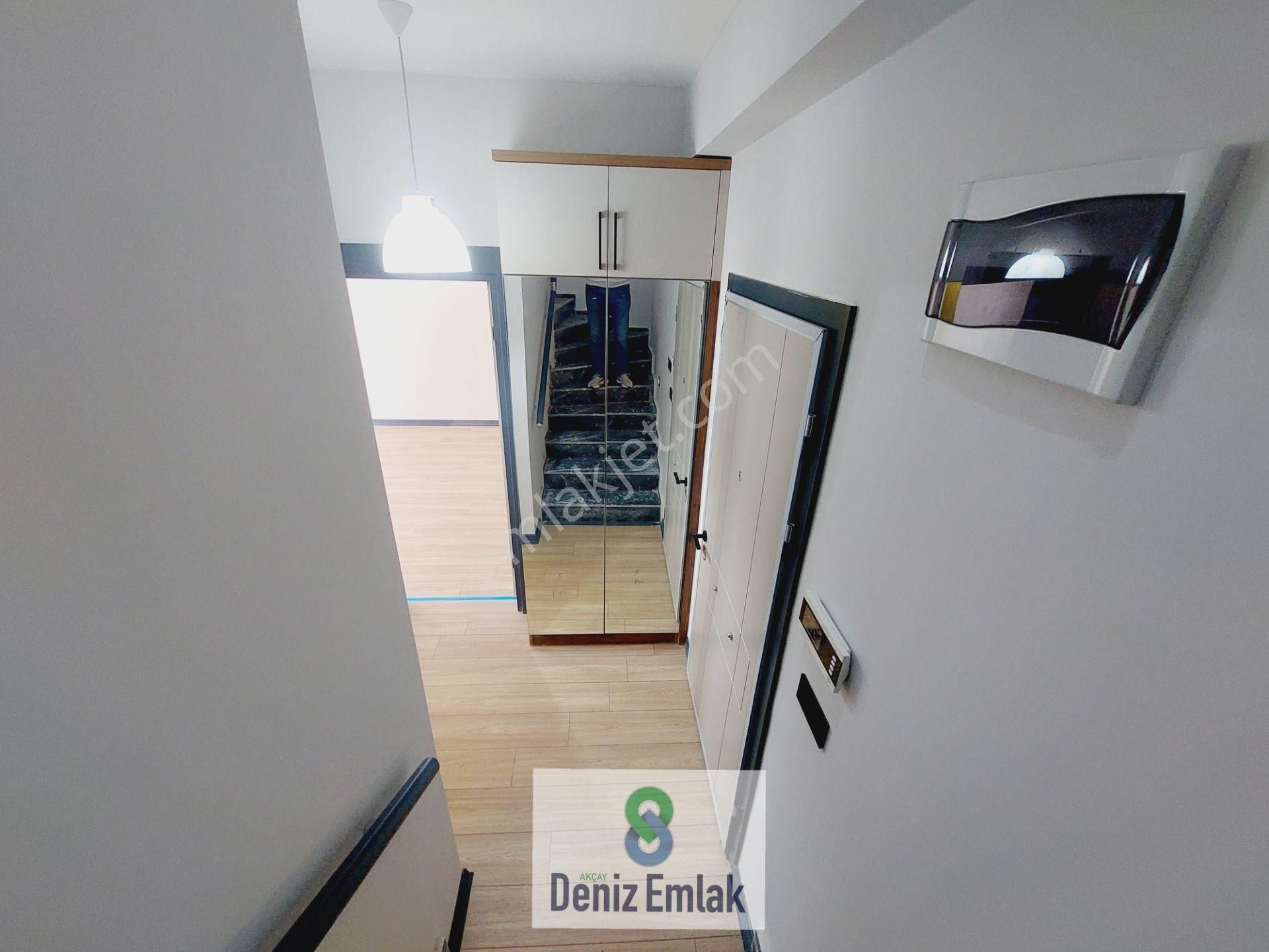 Denizden Akçayda Lüx Dizayn Edilmiş Satılık 2+1 Dublex Daire. - Görsel 15