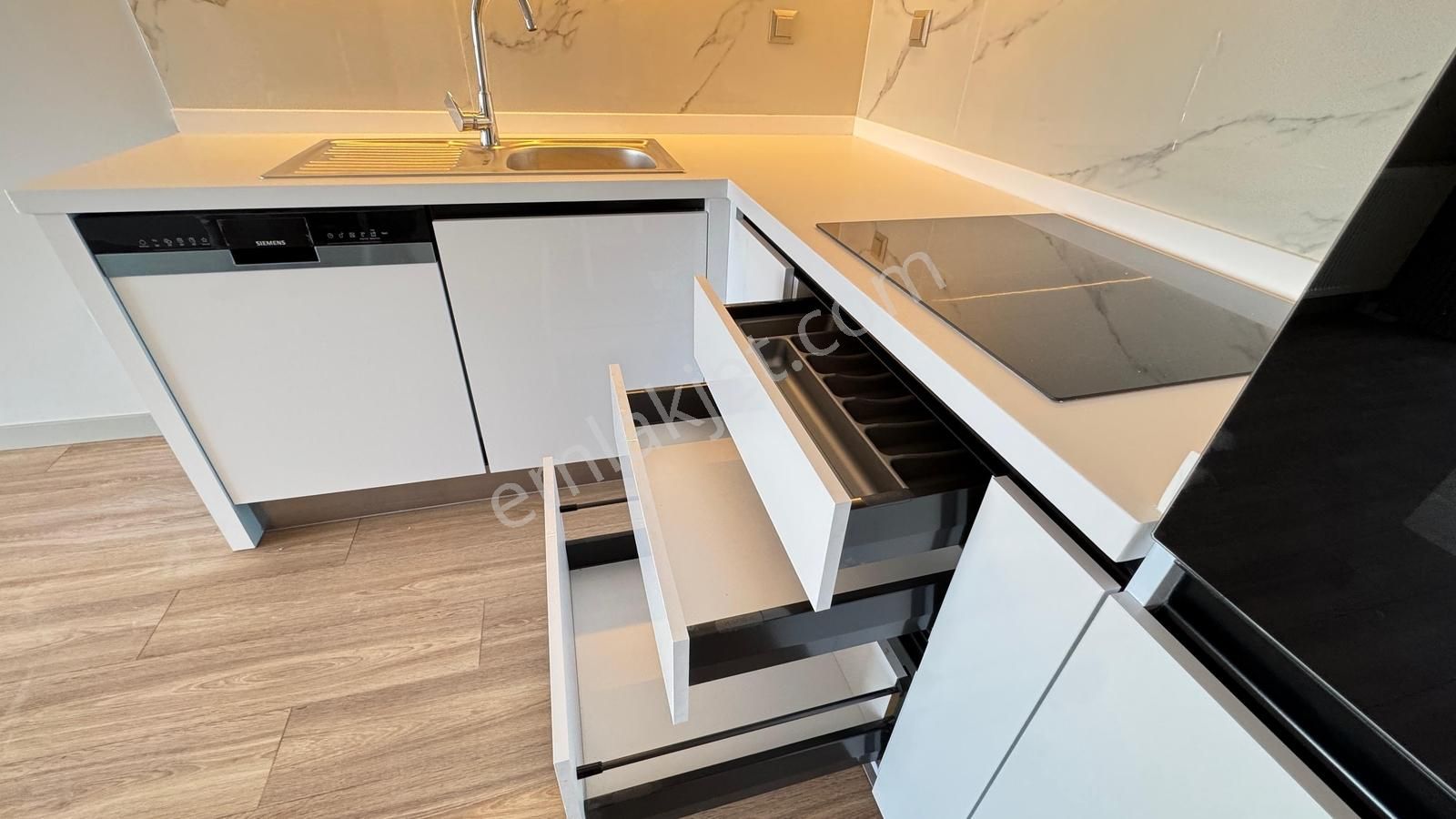 İzka Merkez Yaşam Sitesi İzmir Konak'ta 2+1 Kiralık Daire Cb-ph - Görsel 16