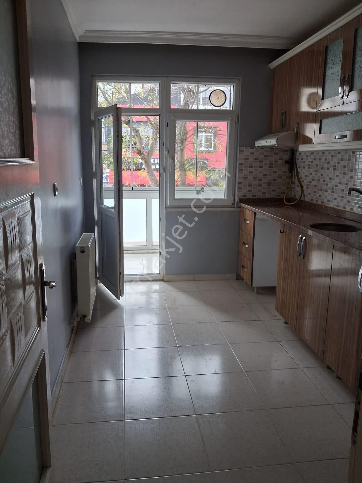 **tuzla Mimar Sinan Mah.merkezde, Bakımlı, 2+1 Kiralık Daire** - Görsel 18