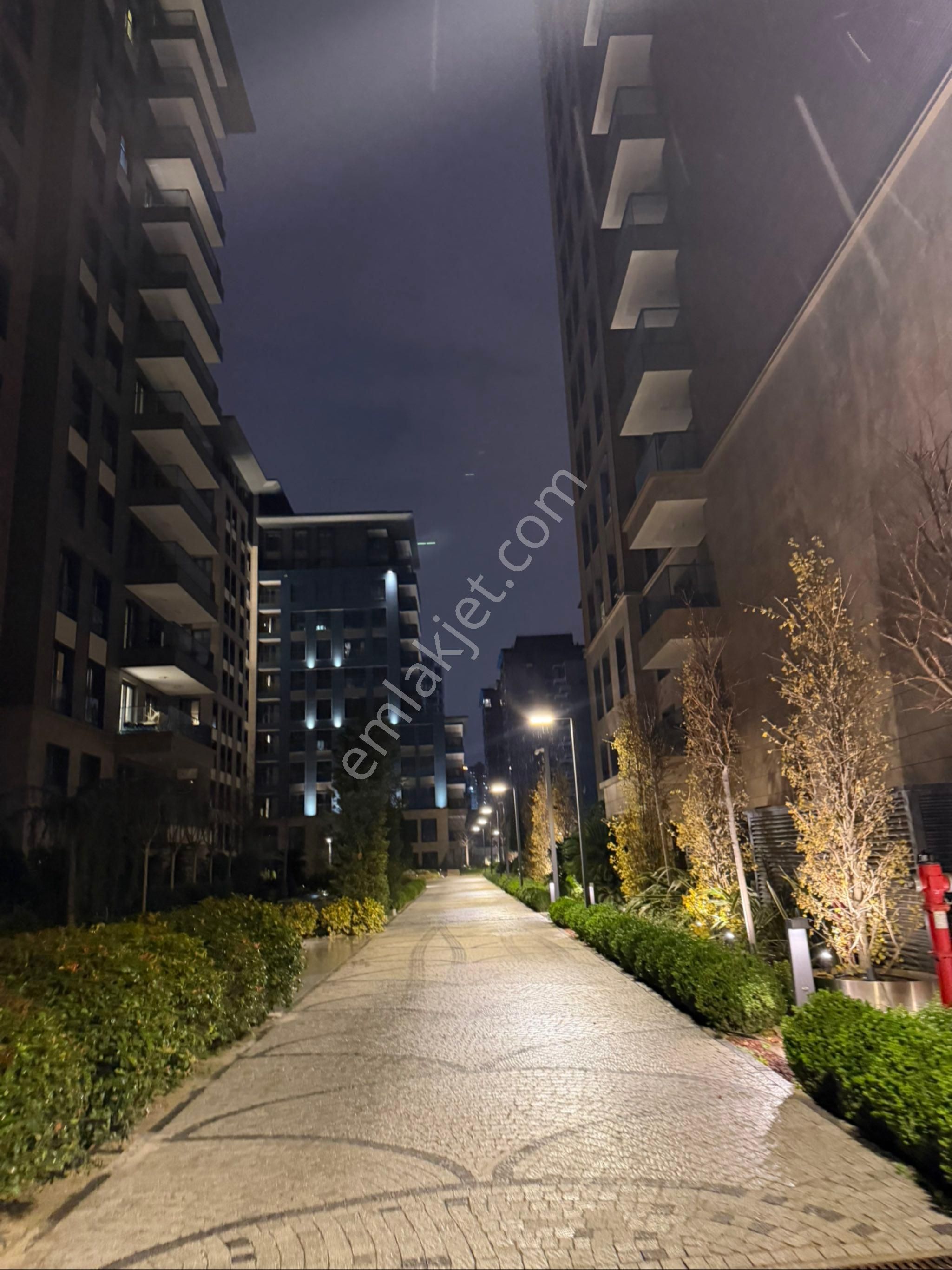 Çiğdem Emlaktan Akzirve Kiralık 4+1 Daire - Görsel 4