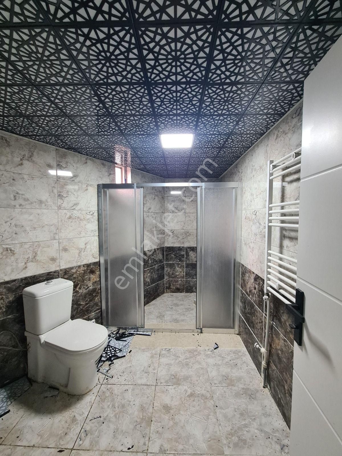 Karakeçili Caddesinde Full Yapılı Cepheleri Açık 4+1 Daire - Görsel 22
