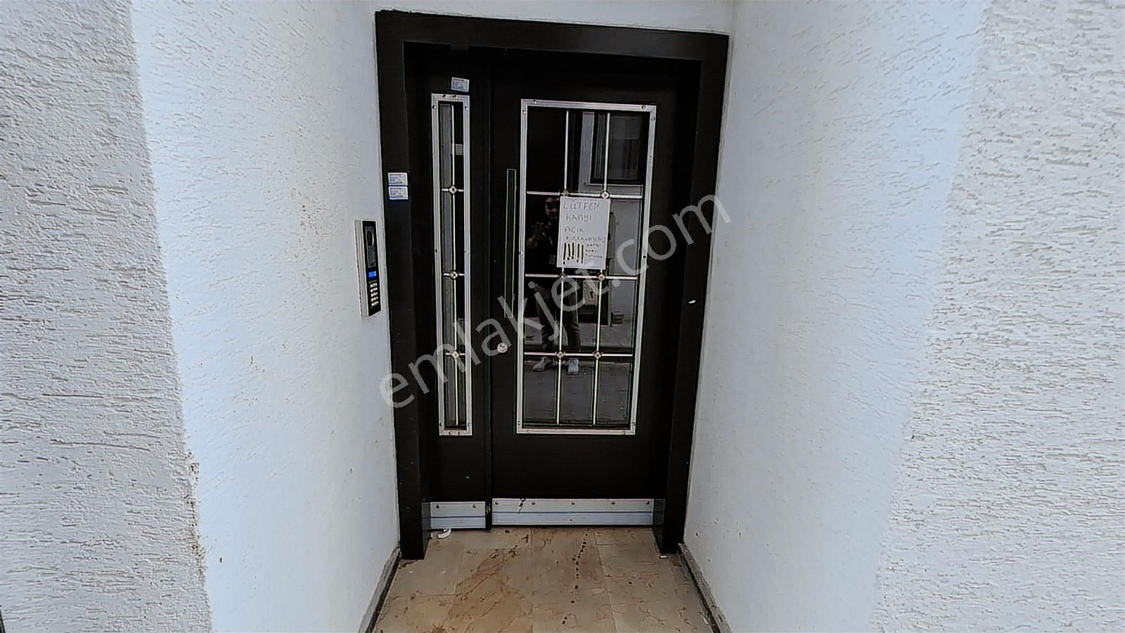 Tuzla Mimar Sinan'da Merkezi Konumda Kiralık Sıfır 2+1 Daire - Görsel 14