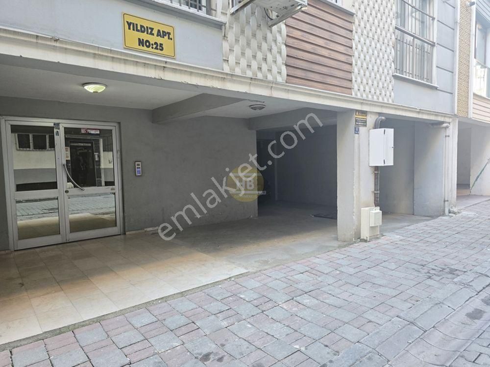 Hb'den 1+1 Eşyalı Kiralık, Arakat/doğalgaz/klima/tertemiz/kullanıma Hazır - Görsel 23