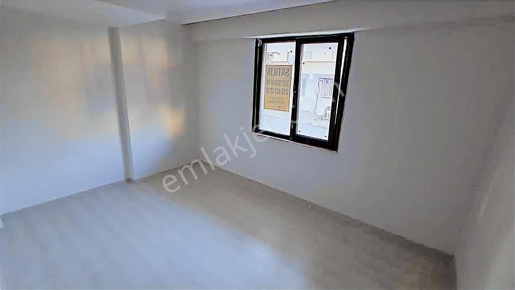 Tuzla Mimar Sinan'da Merkezi Konumda Kiralık Sıfır 2+1 Daire