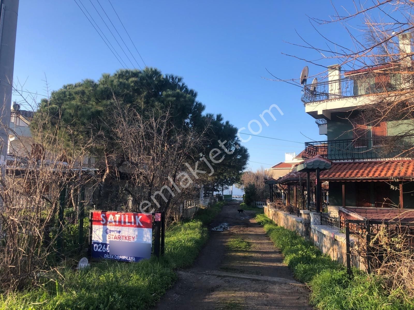 Altınova Öğretmenler Sitesinde Deniz Manzaralı Satılık Villa - Görsel 35