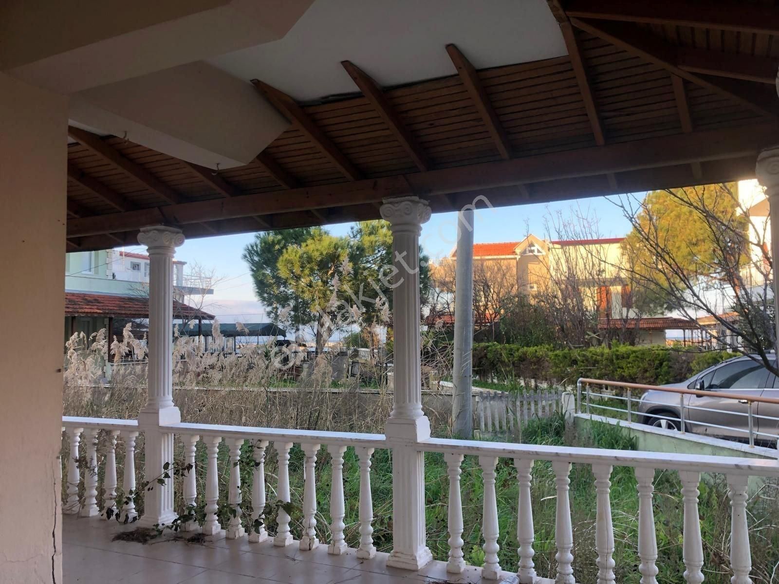 Altınova Öğretmenler Sitesinde Deniz Manzaralı Satılık Villa - Görsel 6