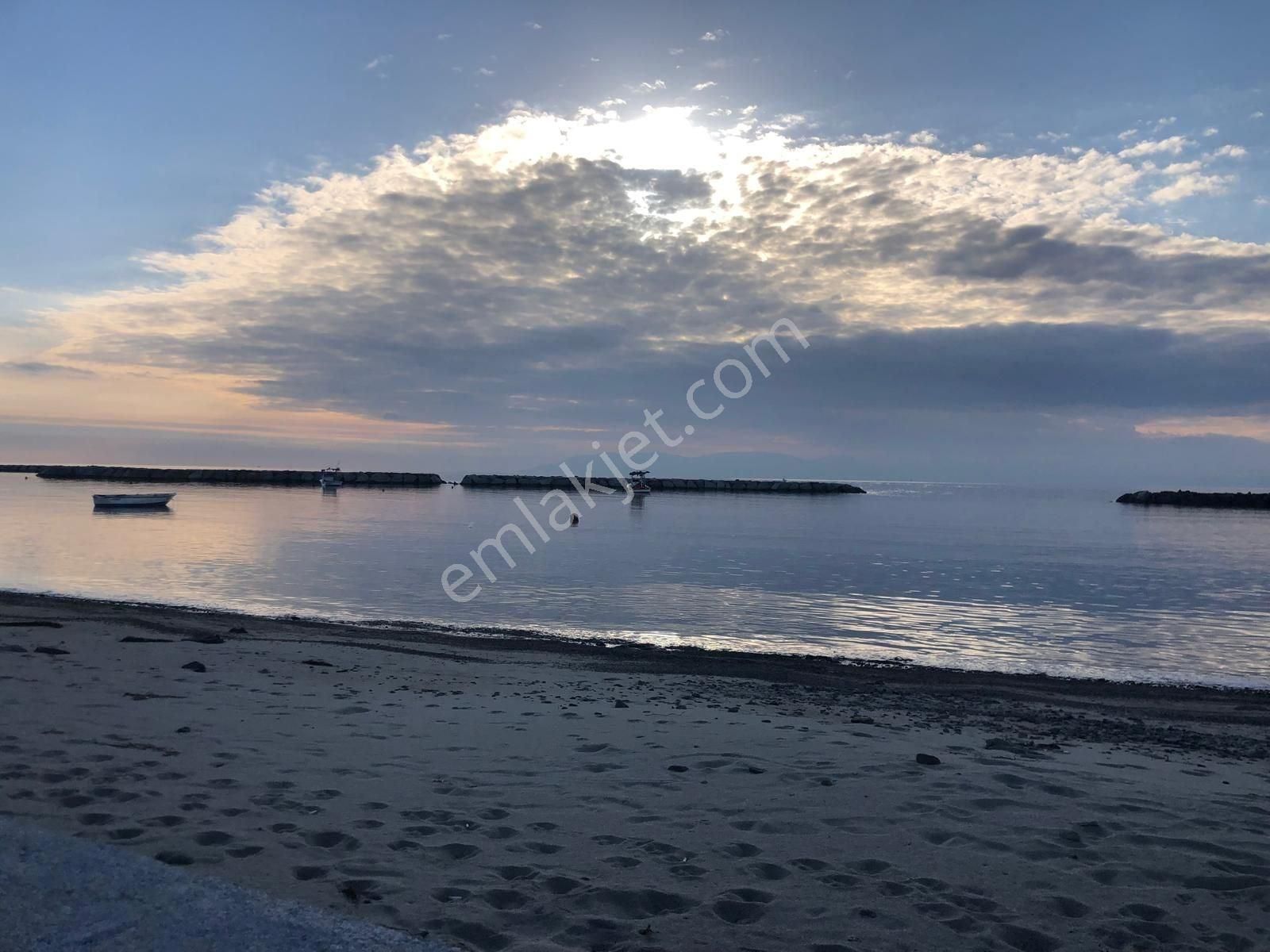 Altınova Öğretmenler Sitesinde Deniz Manzaralı Satılık Villa - Görsel 33