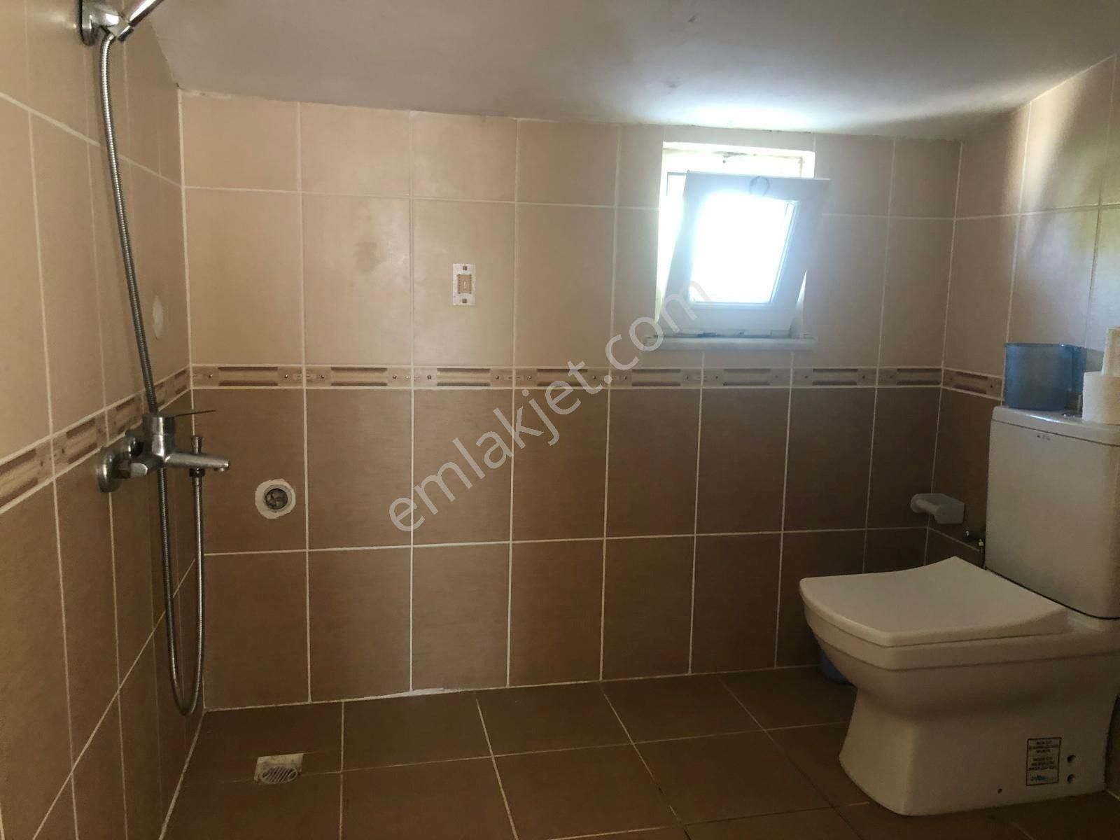 Altınova Öğretmenler Sitesinde Deniz Manzaralı Satılık Villa - Görsel 26