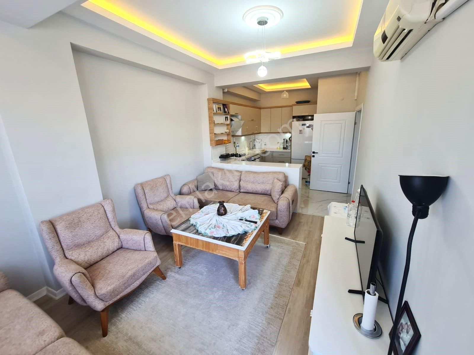 Edremit Kadıköy'de Aygül'den Ara Kat Ön Cephe 1 Yaşında Doğalgazlı Asansörlü 2+1 Acill Satılık Daire - Görsel 14