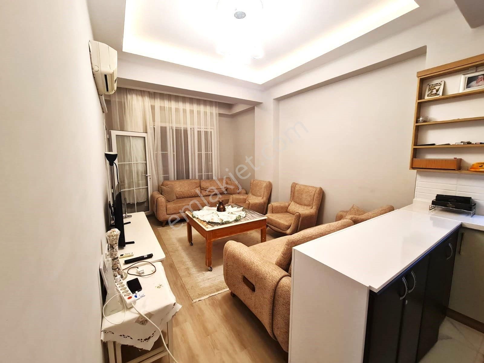 Edremit Kadıköy'de Aygül'den Ara Kat Ön Cephe 1 Yaşında Doğalgazlı Asansörlü 2+1 Acill Satılık Daire - Görsel 9