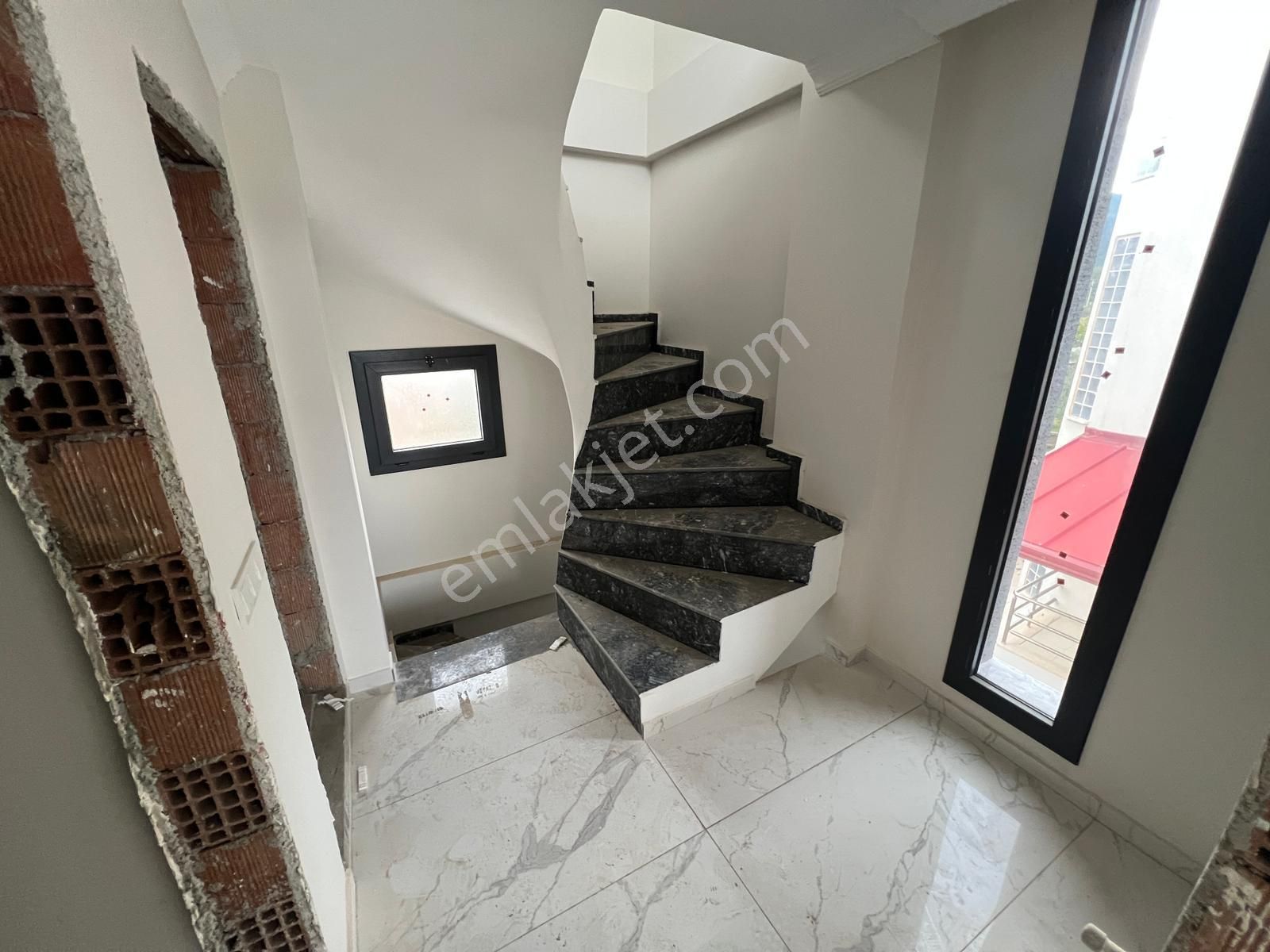 Aydın Didim Akbükte Denize 300 Metre Sıfır Villa - Görsel 9