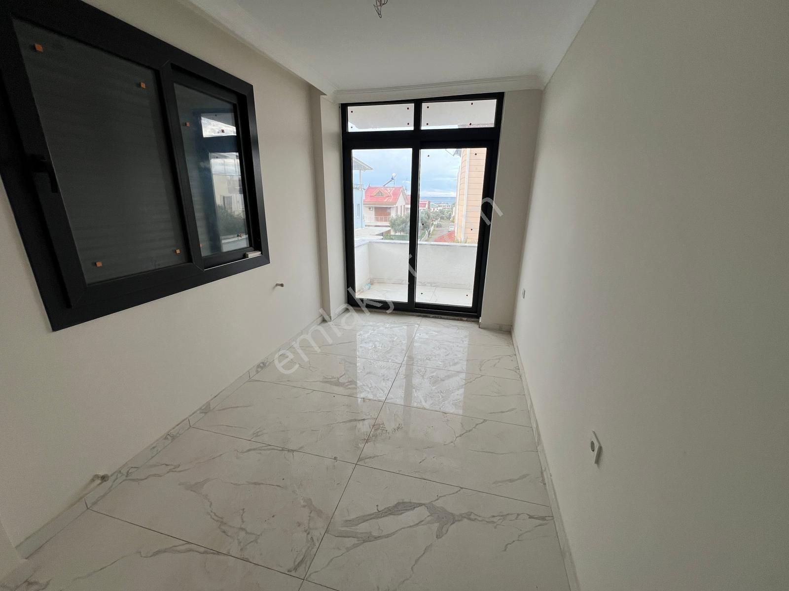 Aydın Didim Akbükte Denize 300 Metre Sıfır Villa - Görsel 12