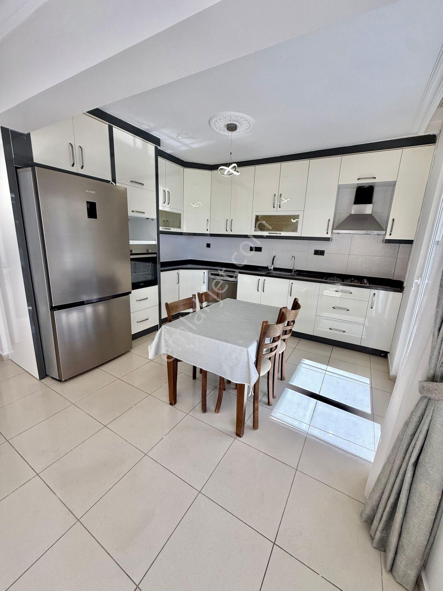 Altınkum'da Denize Komşu Olacağınız 3+1 Ultra Geniş Daire - Görsel 4