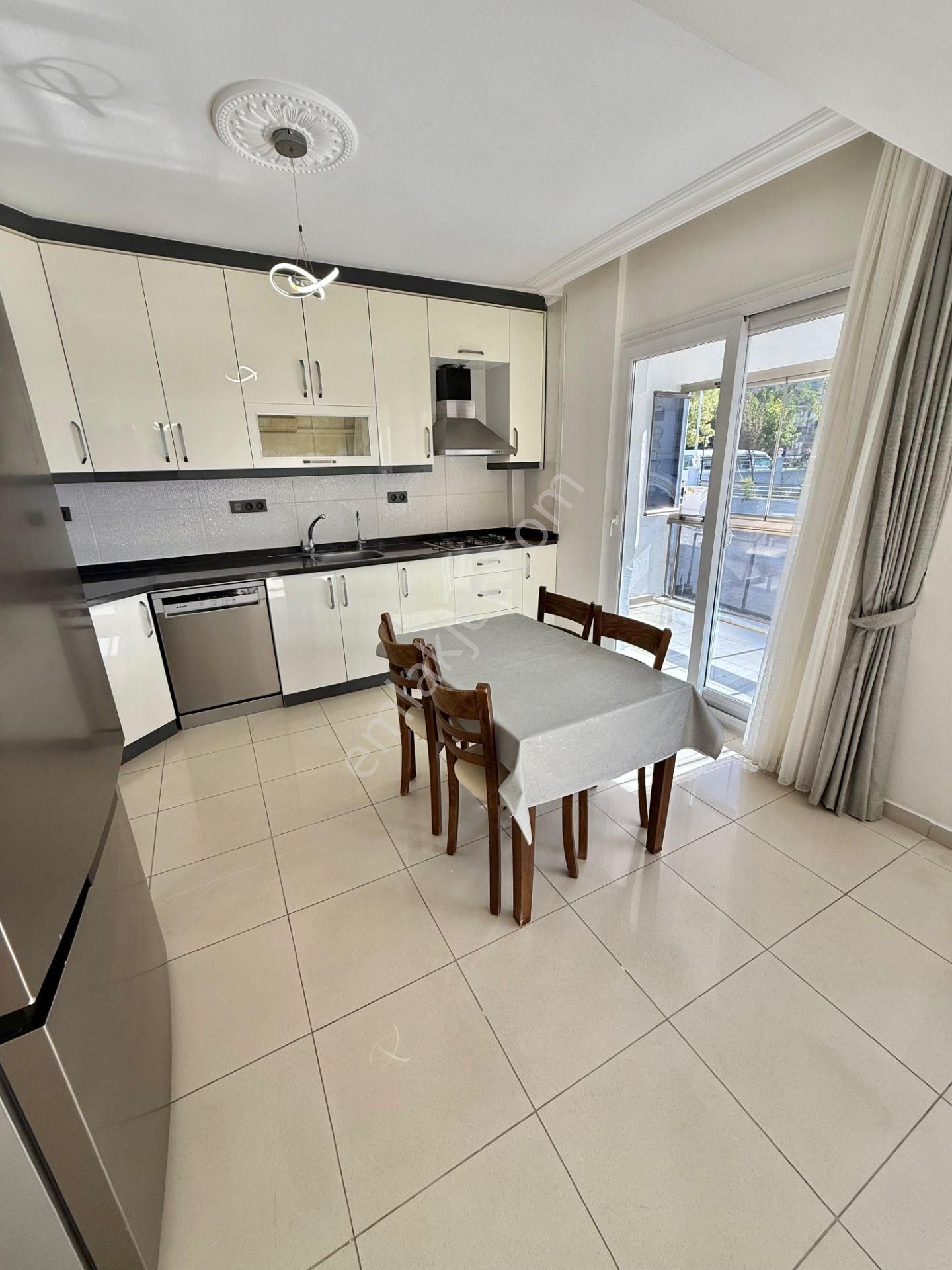 Altınkum'da Denize Komşu Olacağınız 3+1 Ultra Geniş Daire - Görsel 5