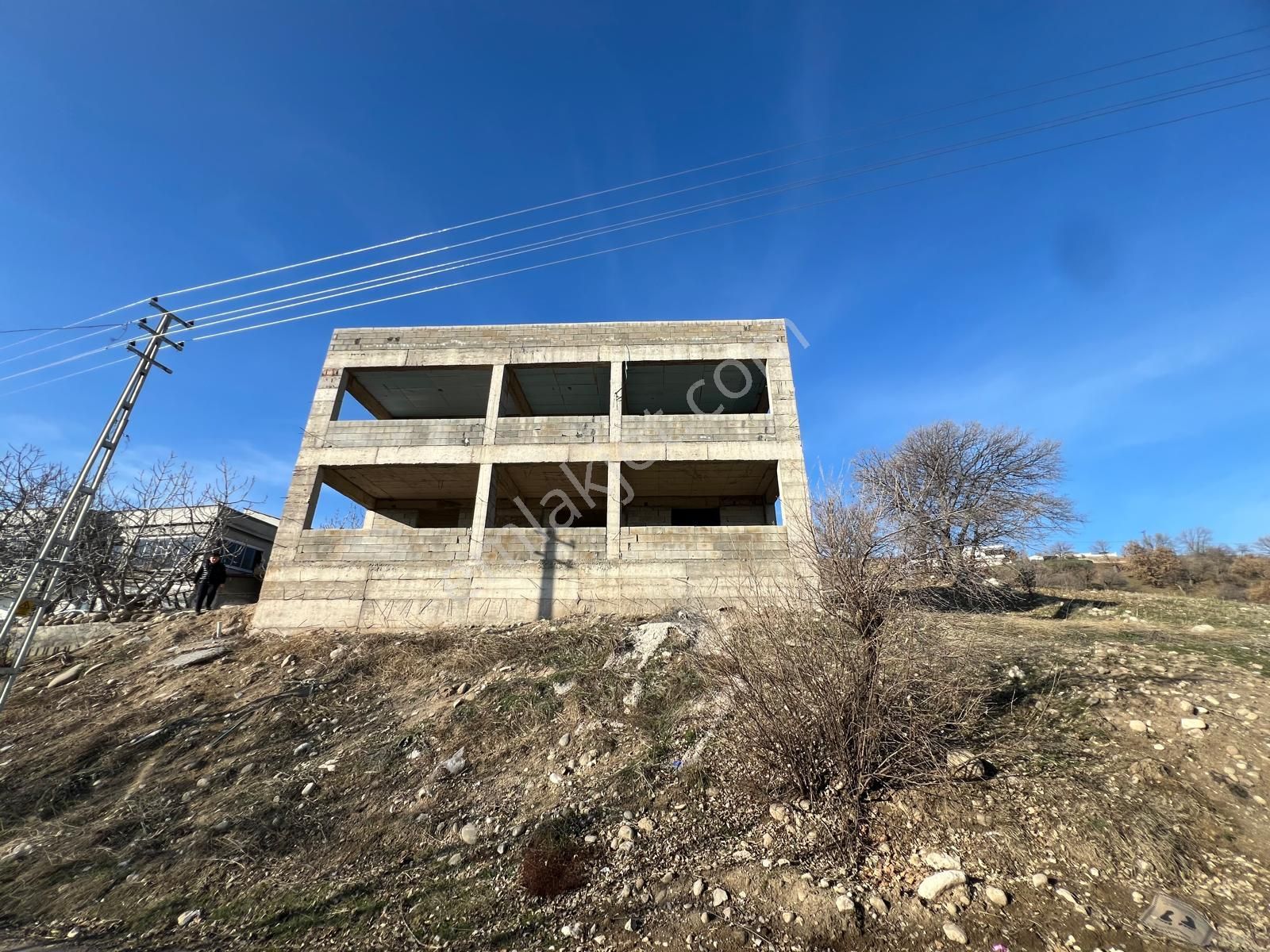 Cb'den Köselide 2 Katlı Kargası Bitmiş Satılık Bağ Evi - Görsel 10